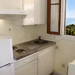 Apartahotel Creste E Mare 2*