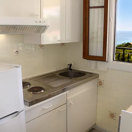 Aparthotel Creste E Mare 2*