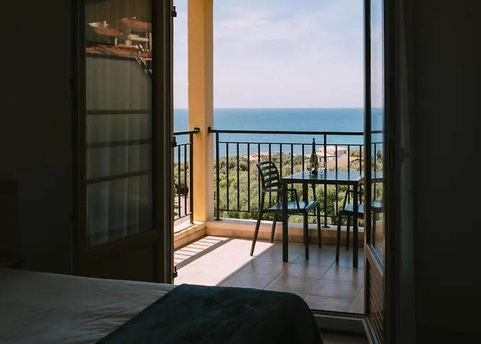 Aparthotel Creste E Mare