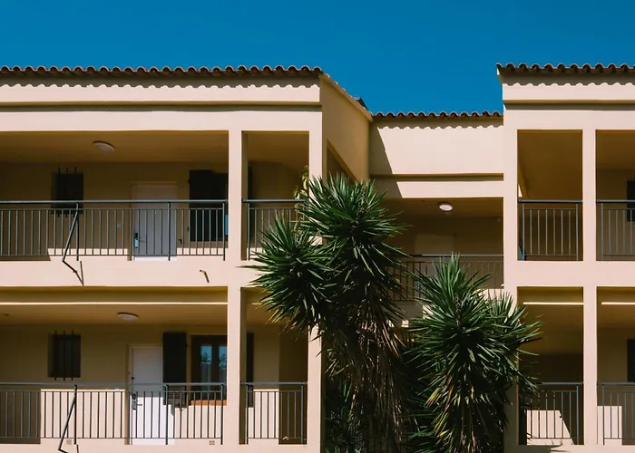 Aparthotel Creste E Mare